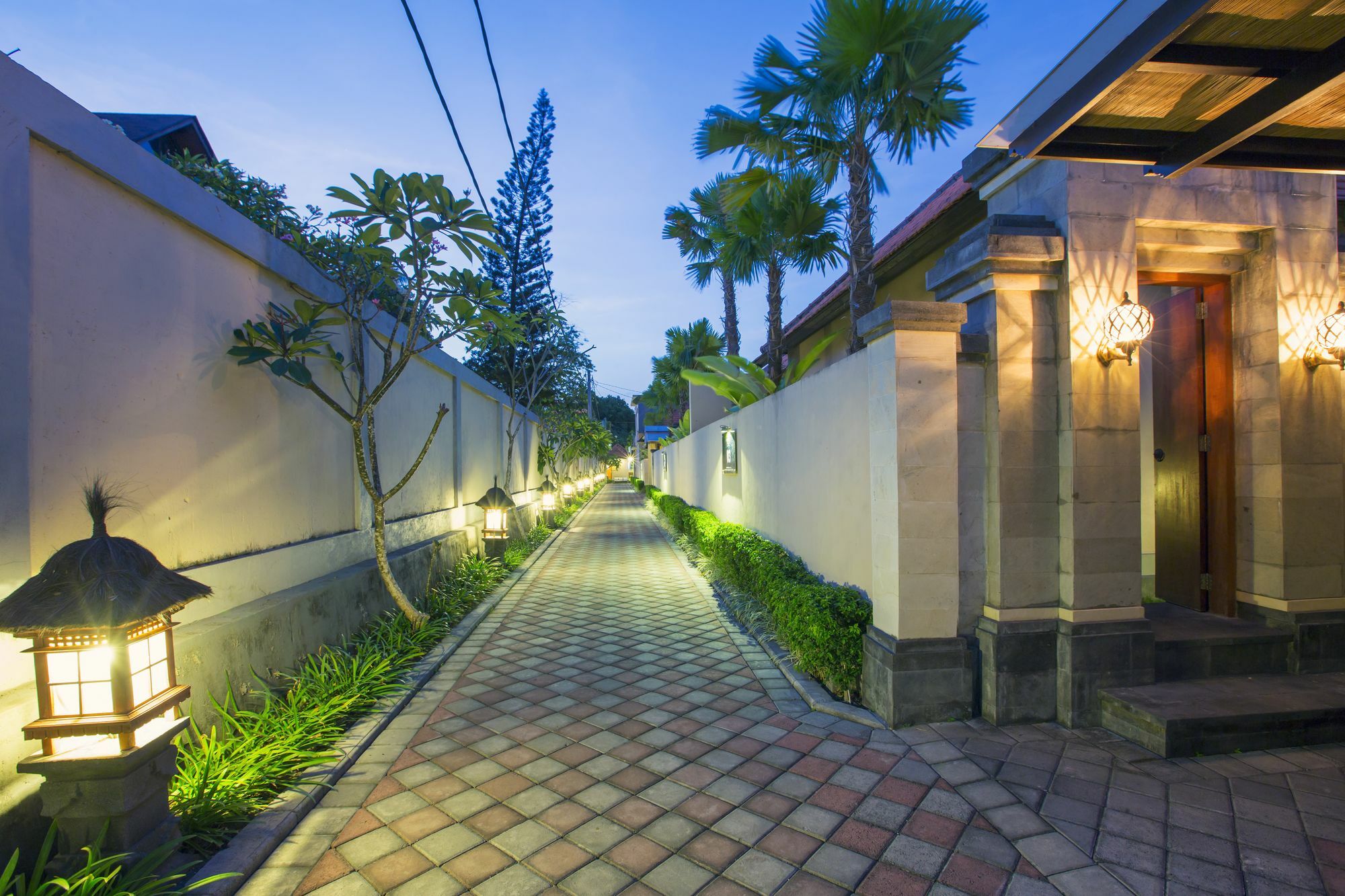 Kubal Bed And Living Hotel Seminyak  Luaran gambar